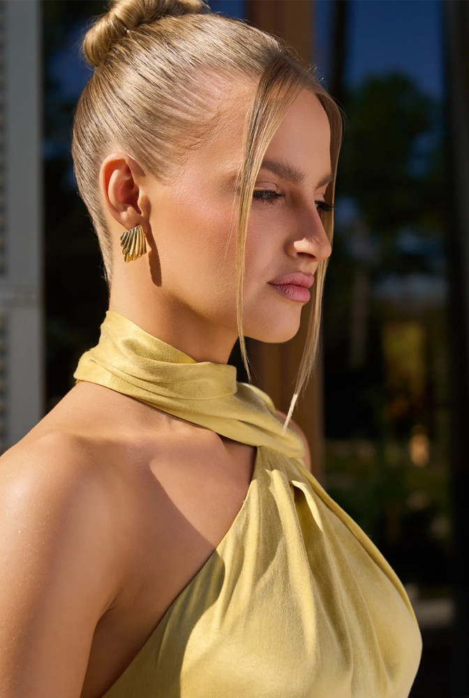 Comment choisir les accessoires pour une robe d'été : des idées stylées