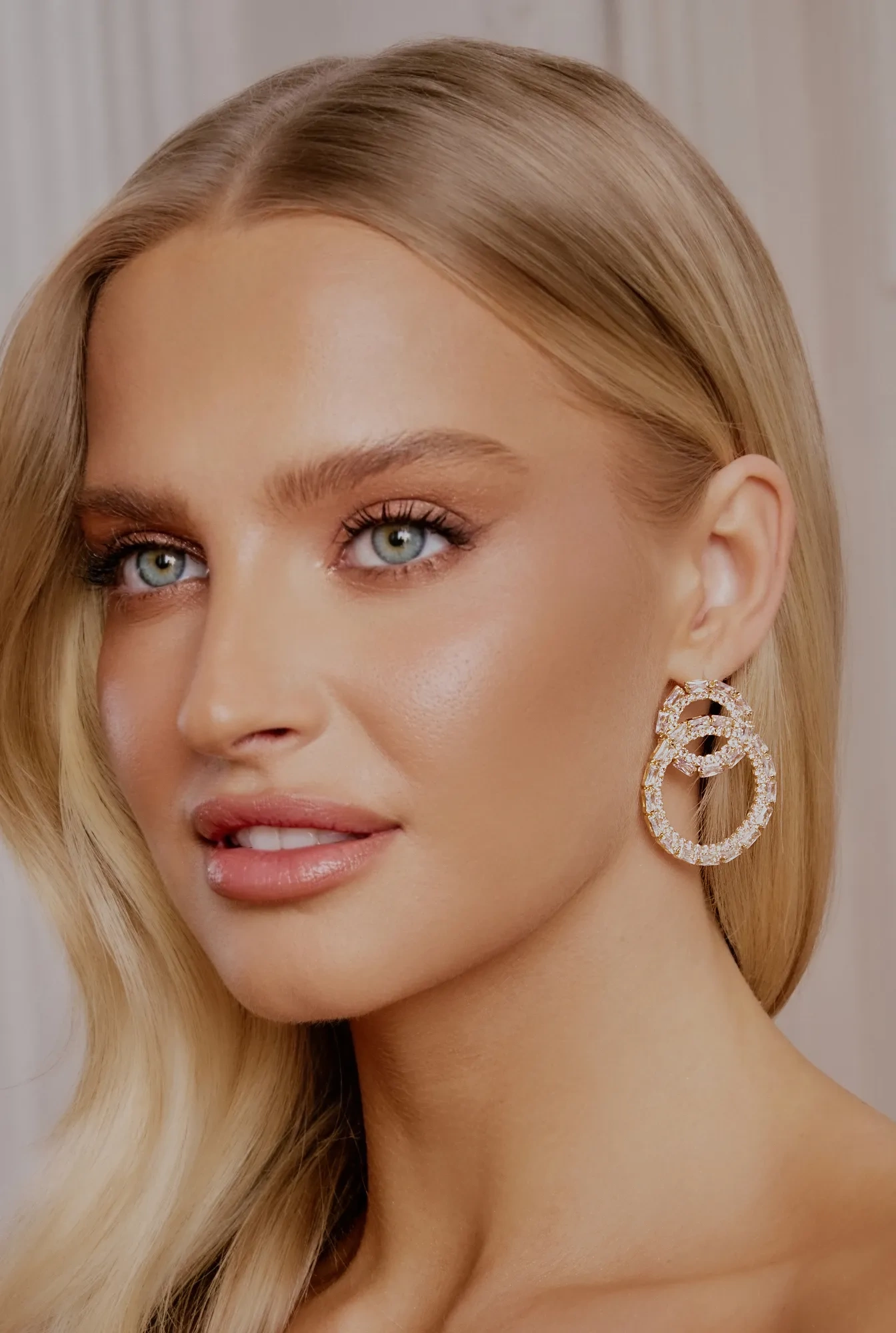 Doly - boucles d'oreilles plaquées or avec zircons