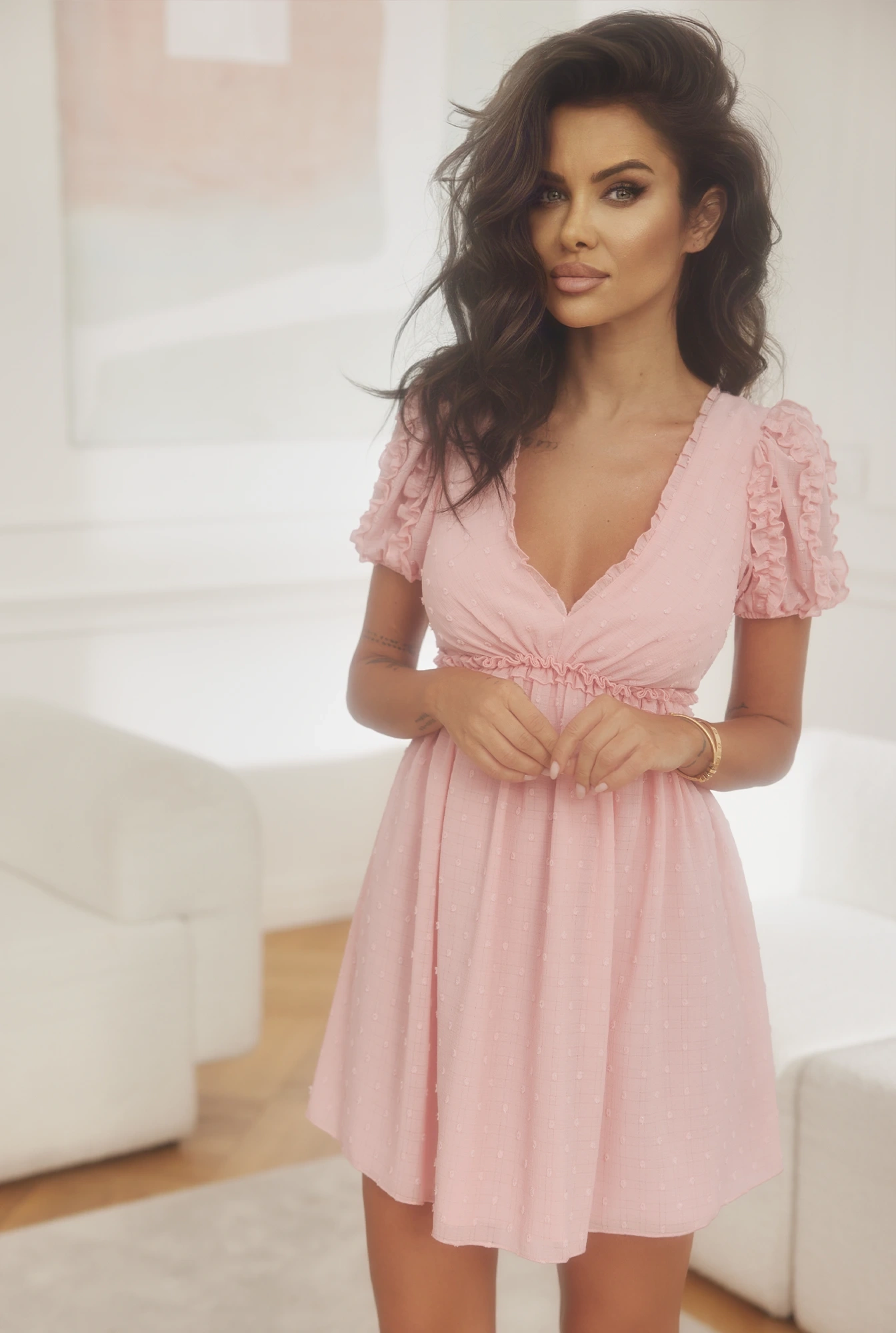 Xenia - Mini robe romantique rose poudré