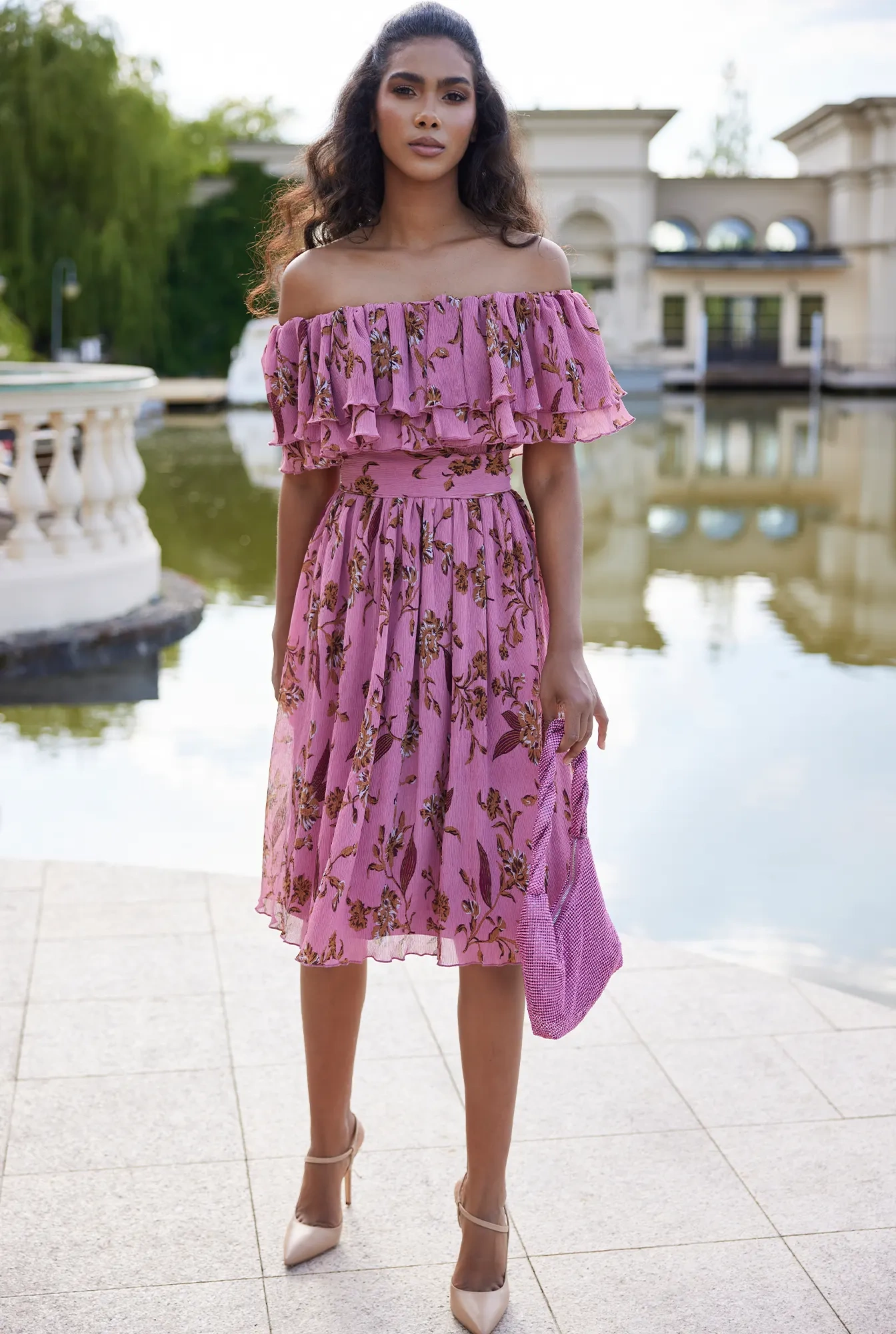 Lavinia - Robe midi en rose sale avec imprimés floraux