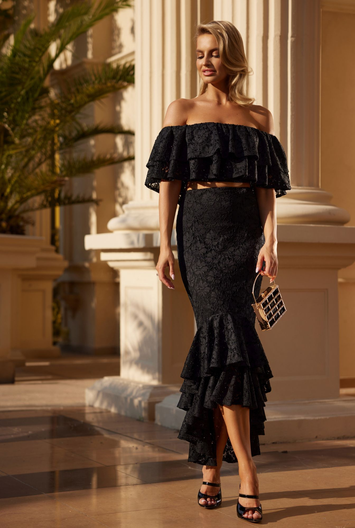 Bianca - Ensemble espagnol avec corset et volants : Dos ajustable et reliure élégante